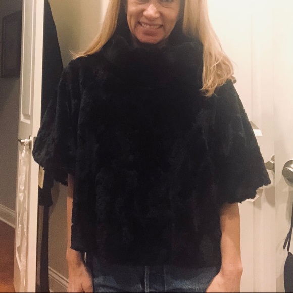 JOHANNE BECK black faux fur top / jacket - bought from Neiman Marcus - Picture 6 of 6